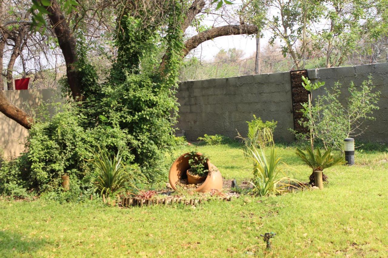 Rivermews Hotel And Spa Maun Exterior photo
